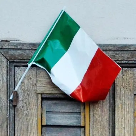 Gianni House Backpackers Vandrerhjem *