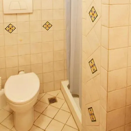 Gianni House Backpackers Vandrerhjem *