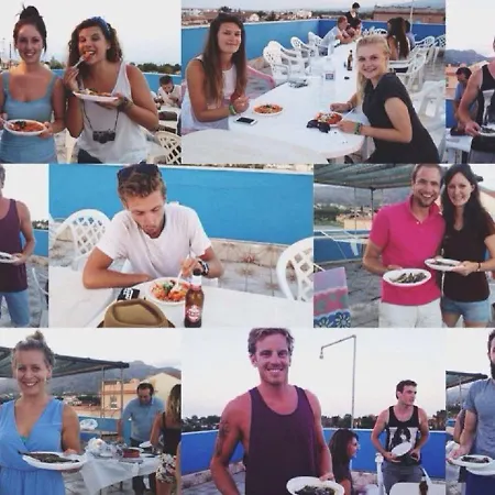 Gianni House Backpackers Giardini Naxos